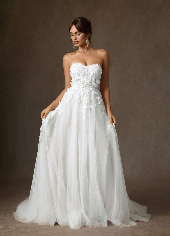 elyessen Wynery Diamond White Ball-Gown Off the Shoulder Lace Dress