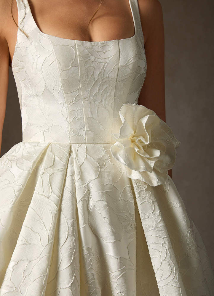 elyessen Ruby Antique White Ball-Gown with Pockets Floral Jacquard Dress