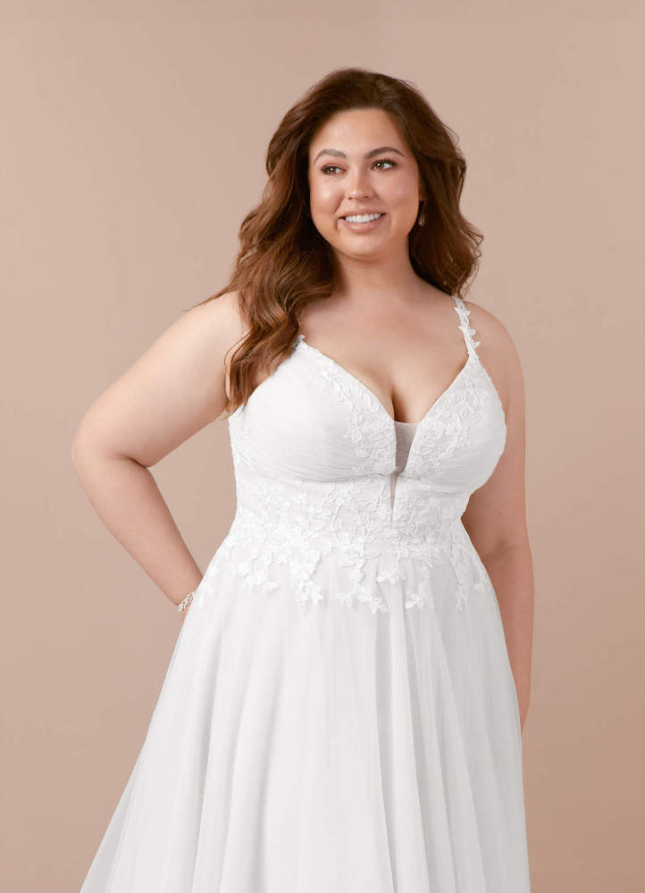 elyessen Devi Free pannier Diamond White A-Line V-Neck Lace Tulle Dress