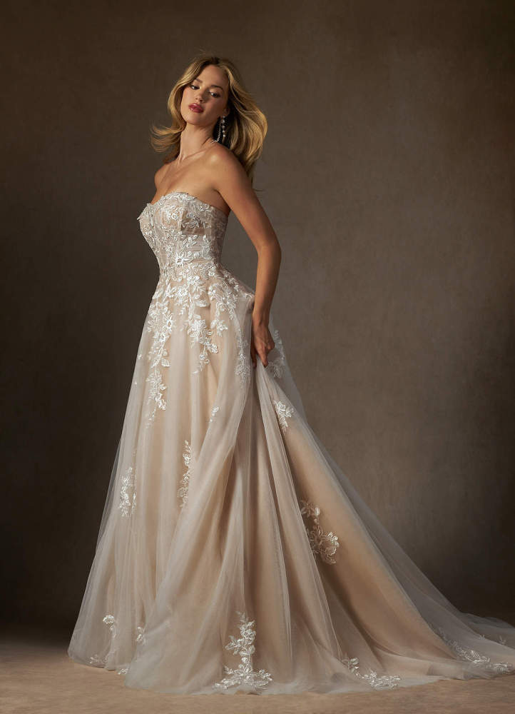 elyessen  Diamond White Ball-Gown Strapless Lace Dress