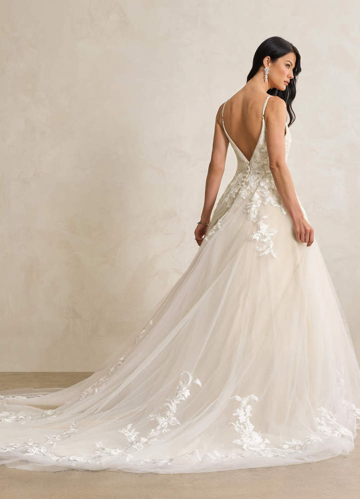 elyessen  Diamond White A-Line V-Neck Sequins Tulle Dress