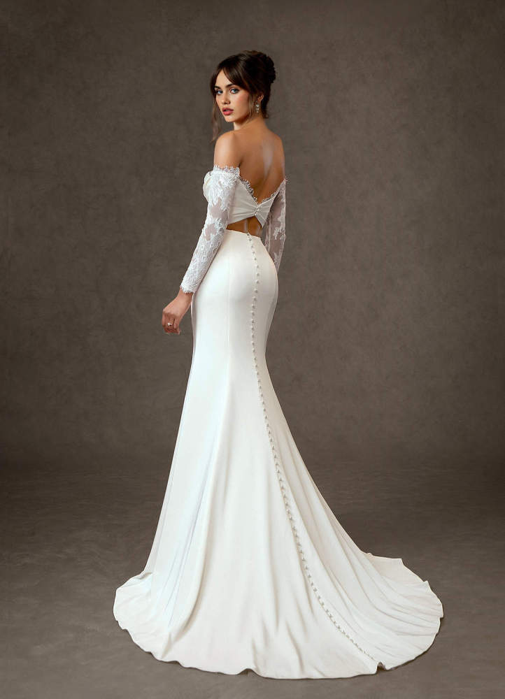 elyessen Onyx Diamond White Mermaid Sequins Crepe Back Satin Dress