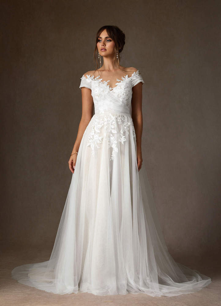 elyessen Cindy Diamond White A-Line Illusion Off-The-Shouler Lace Tulle Dress