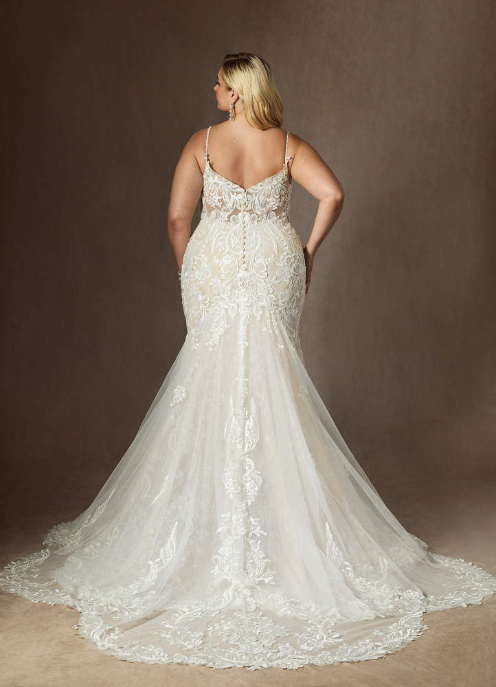 elyessen  Diamond White Mermaid V-Neck Sequins Tulle Dress