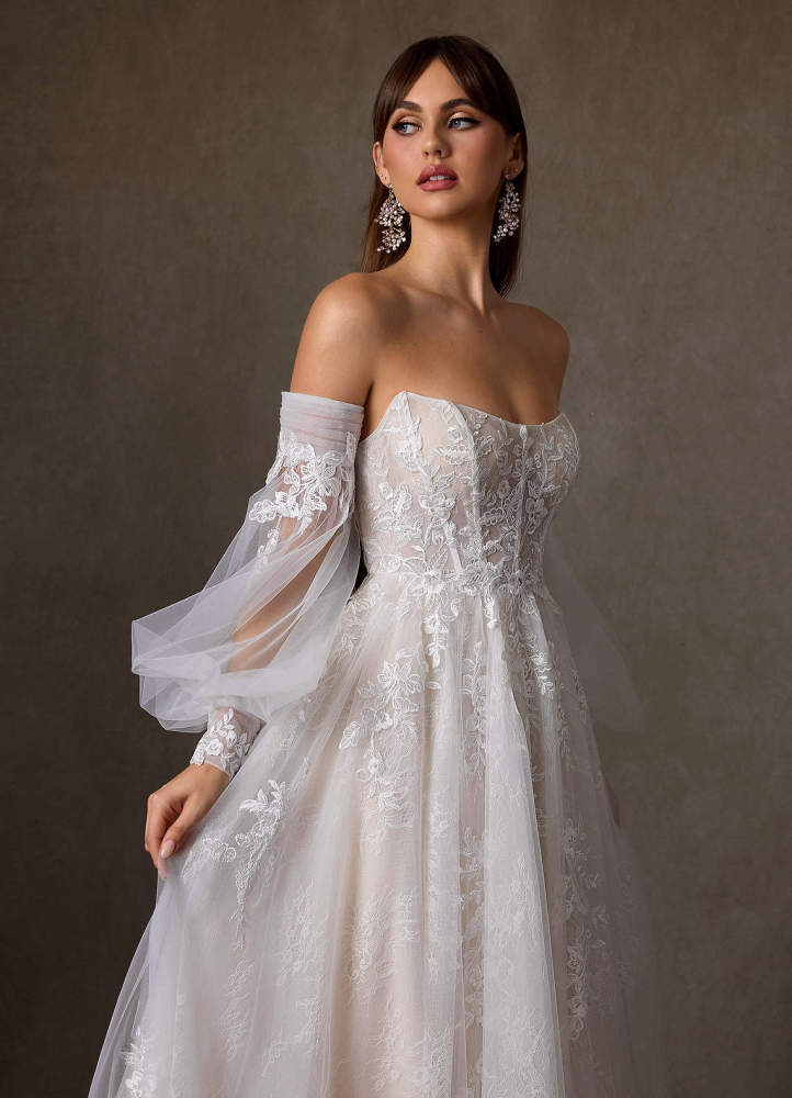 elyessen Two-Piece Diamond White Ball-Gown Strapless Lace Dress