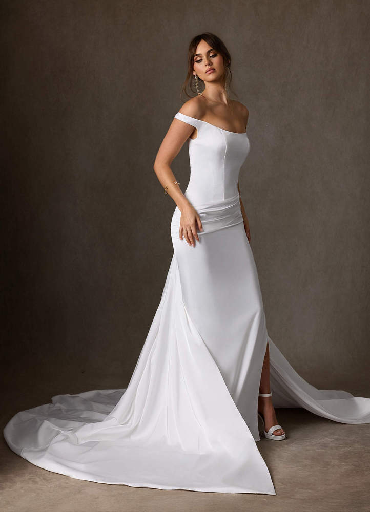 elyessen Marciana 
                Stretch Diamond White Sheath Off the Shoulder Stretch Satin Dress