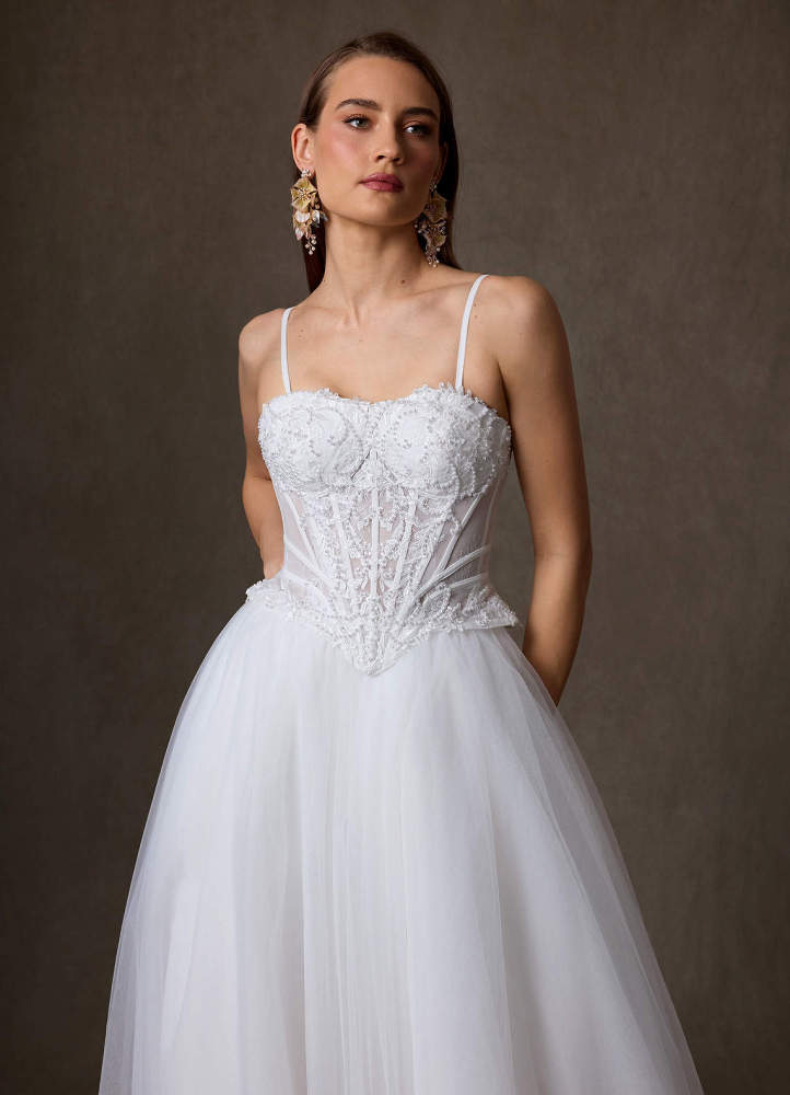elyessen Ione Diamond White A-Line Strapless Lace Dress