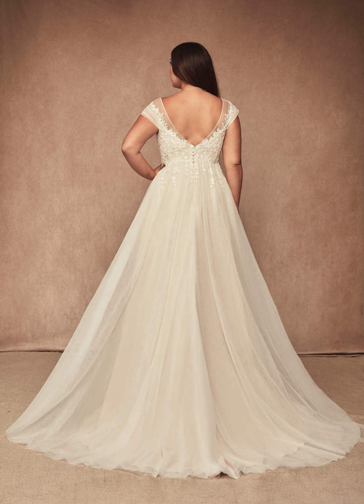 elyessen  Diamond White A-Line V-Neck Tulle Dress
