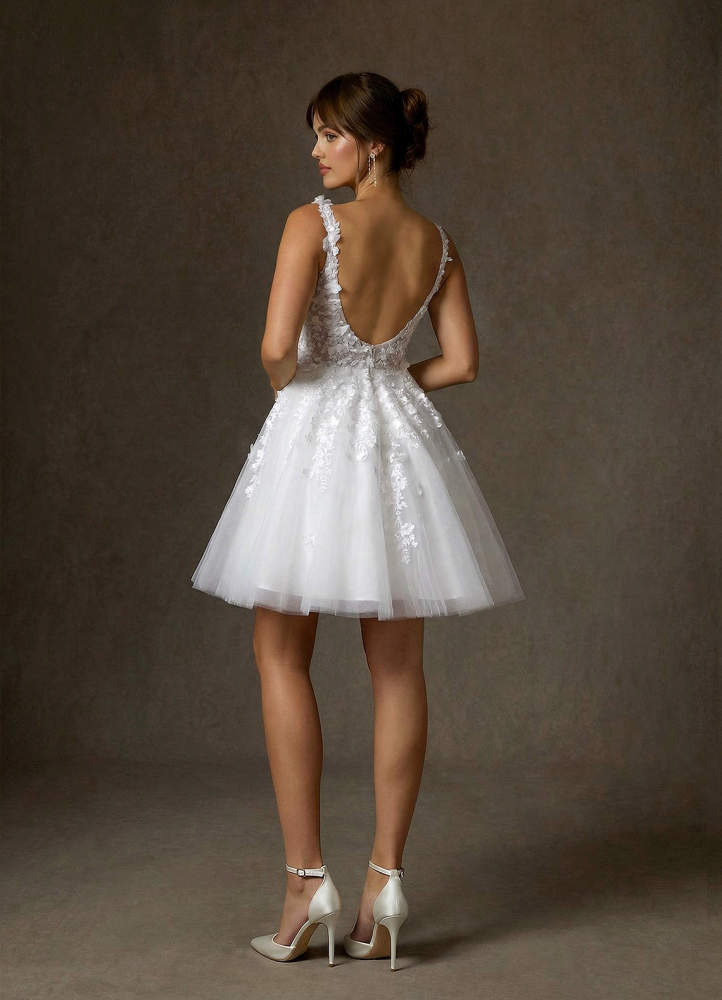 elyessen Sabine Diamond White A-Line Square Neckline Lace Dress