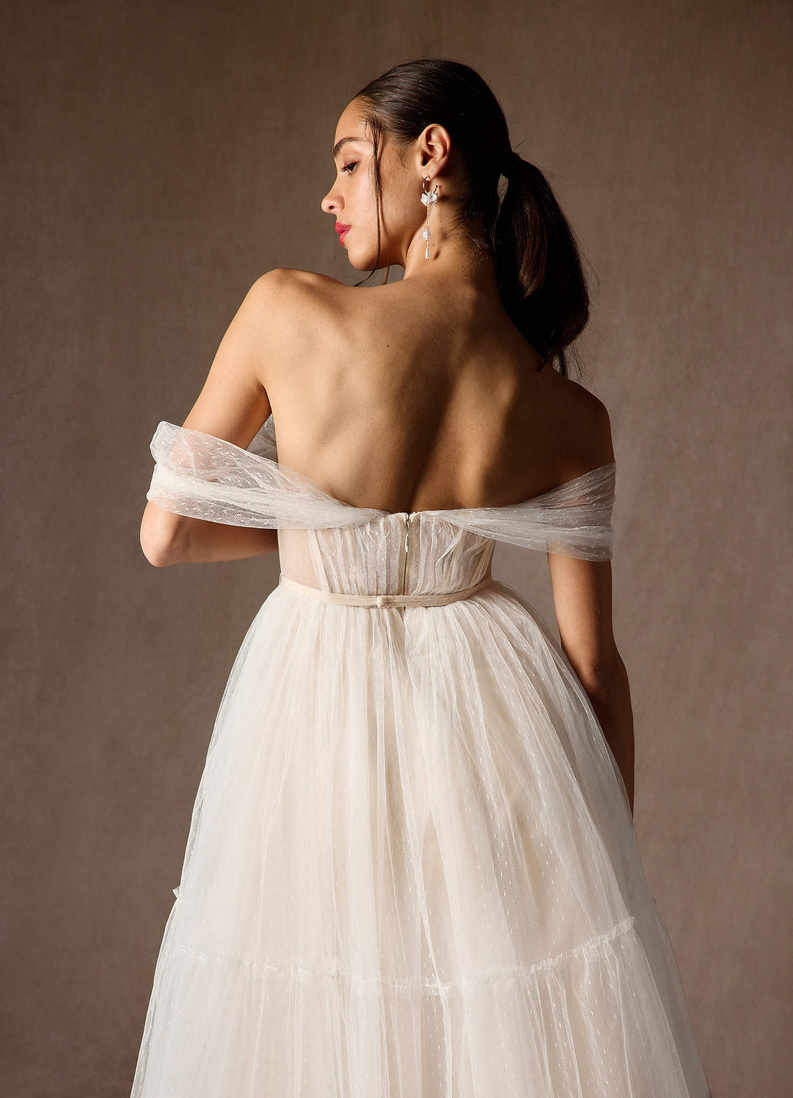 elyessen Vienna Diamond White Champagne A-Line Off-The-Shouler Tulle Dress