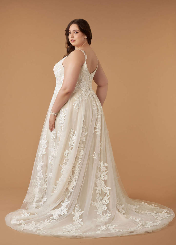 elyessen  Diamond White A-Line V-Neck Sequins Tulle Dress