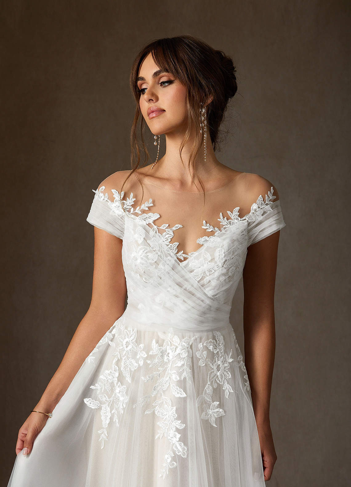 elyessen  Diamond White A-Line Illusion Off-The-Shouler Lace Tulle Dress