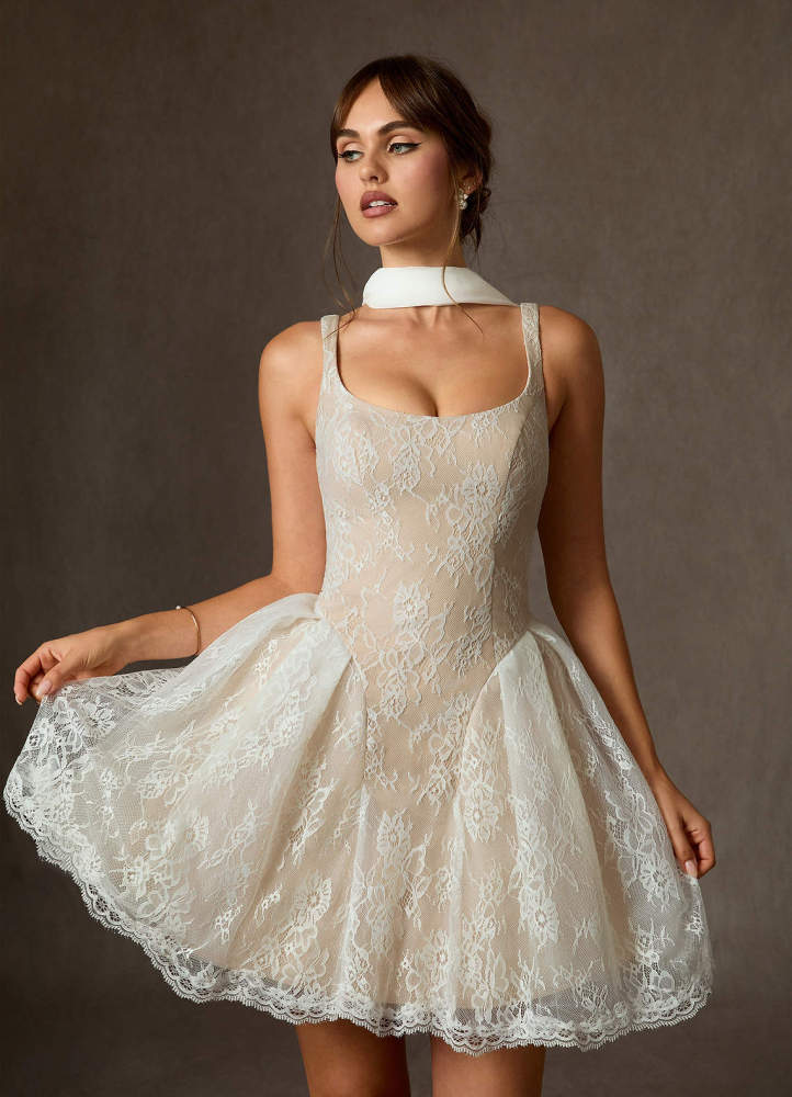 elyessen Two-Piece Diamond White A-Line Lace Dress