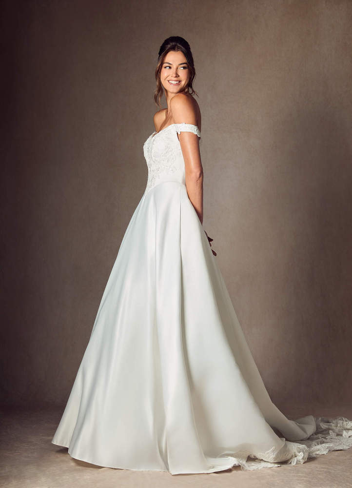 elyessen Kimberlee Diamond White Ball-Gown Sweetheart Neckline Lace Dress