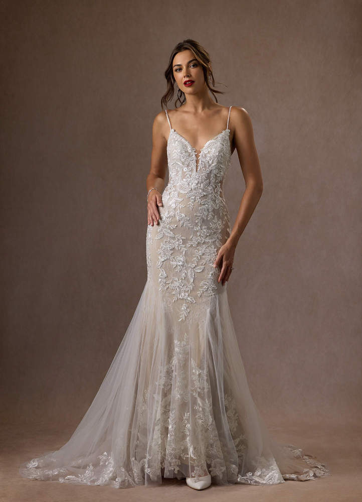 elyessen  Diamond White Mermaid V-Neck Sequins Tulle Dress