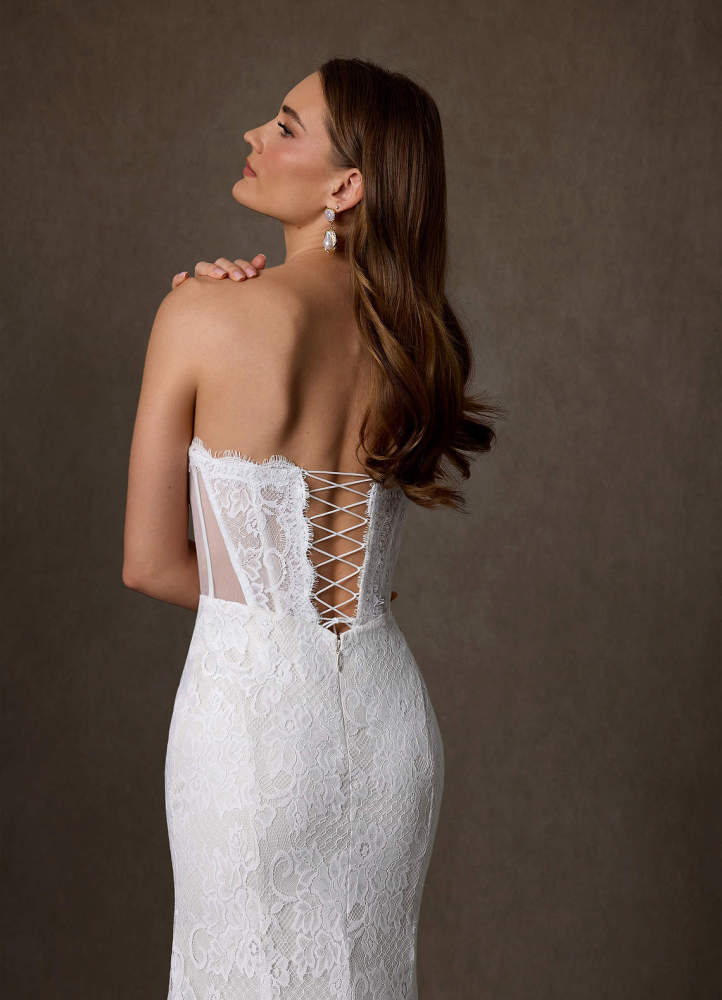 elyessen Issa Diamond White Sheath Strapless Lace Dress
