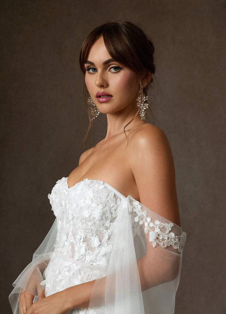 elyessen Wynery Diamond White Ball-Gown Off the Shoulder Lace Dress