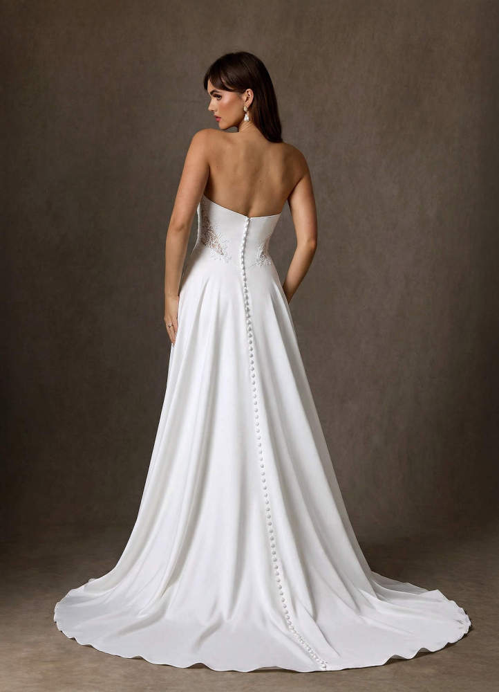 elyessen Ganelle Diamond White A-Line Sweetheart Neckline Crepe Back Satin Dress
