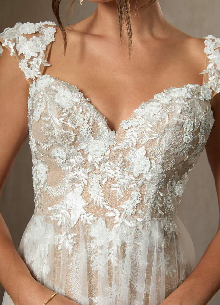 elyessen Diamond White A-Line Sweetheart Sequins Tulle Dress