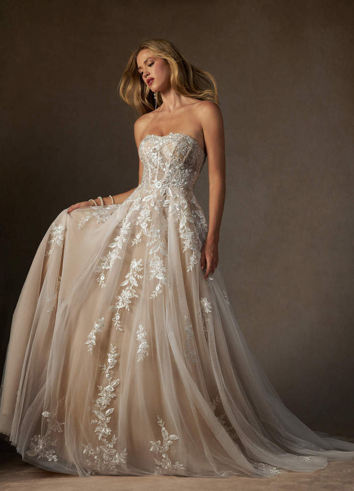 elyessen  Diamond White Ball-Gown Strapless Lace Dress