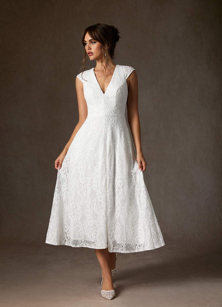 elyessen Lilly Diamond White A-Line Lace Dress