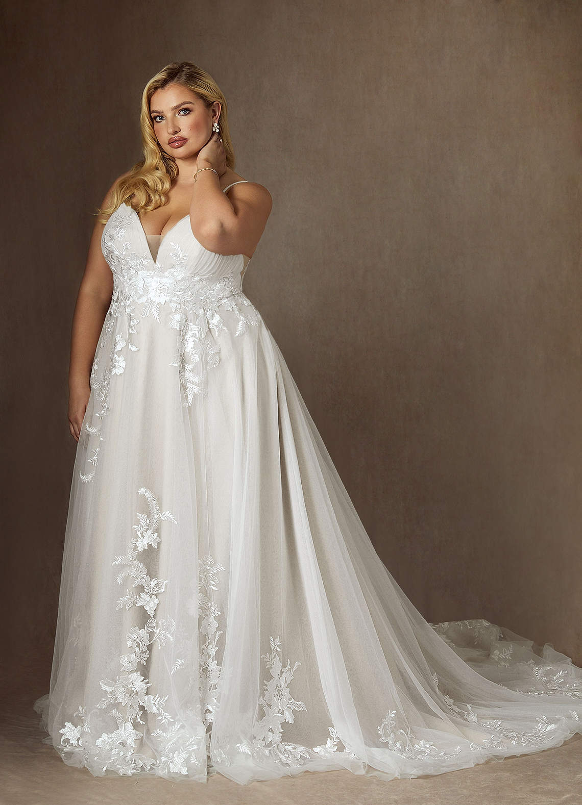 elyessen Rhodes Diamond White A-Line V-Neck Sequins Tulle Dress
