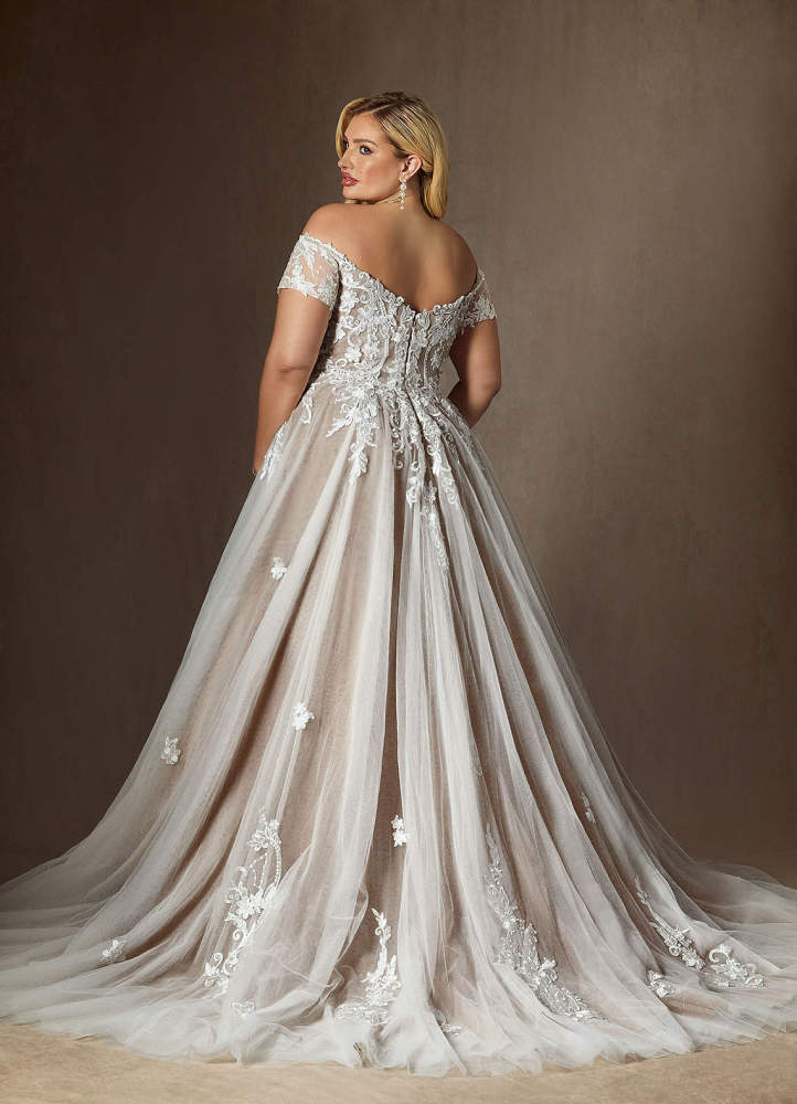 elyessen  Diamond White Ball-Gown Off the Shoulder Tulle Dress