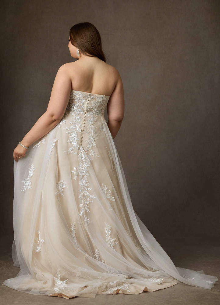 elyessen  Diamond White Ball-Gown Strapless Lace Dress