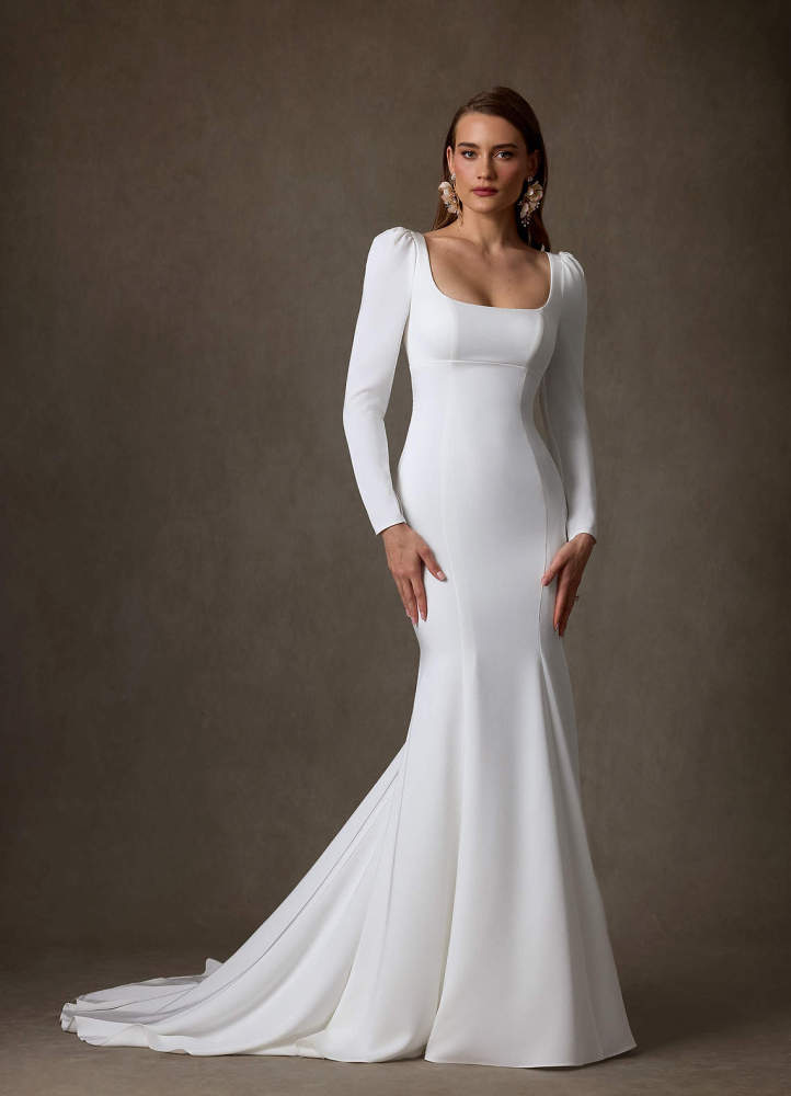 elyessen Seraphina Diamond White Mermaid Square Neckline Crepe Back Satin Dress