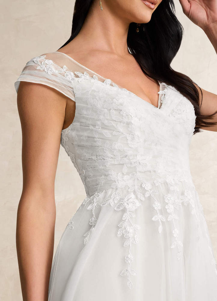 elyessen Bellisima Diamond White A-Line V-Neck Tulle Dress