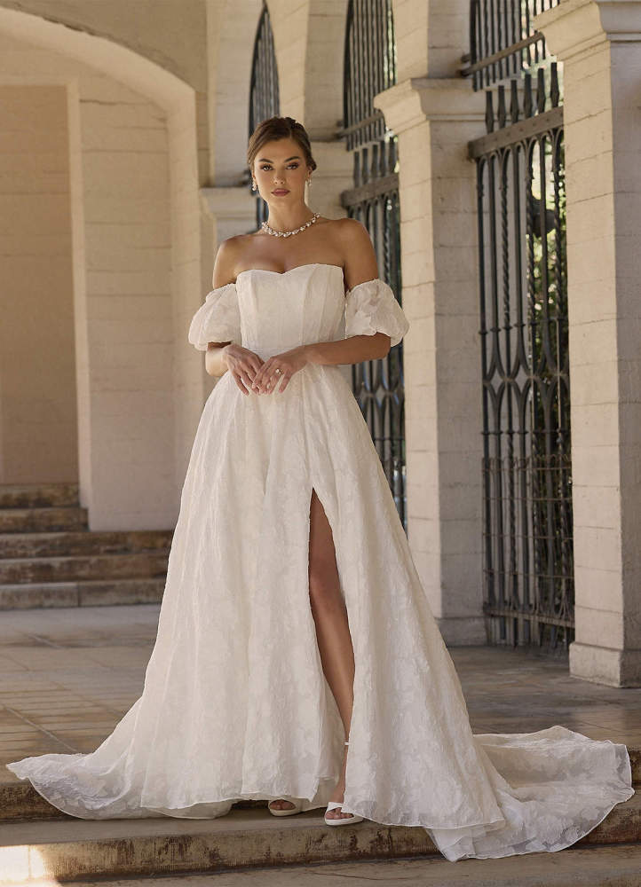 elyessen Gladiola Diamond White Ball-Gown Sweetheart Neckline Floral Burnout Jacquard Dress
