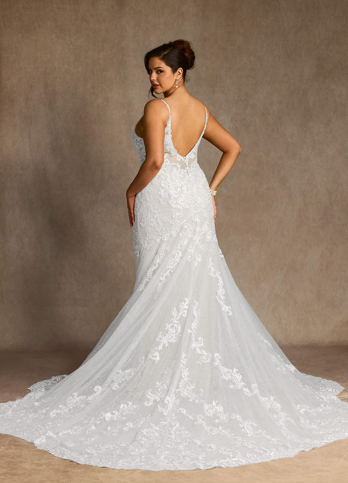 elyessen Selene Diamond White Mermaid V-Neck Lace Dress
