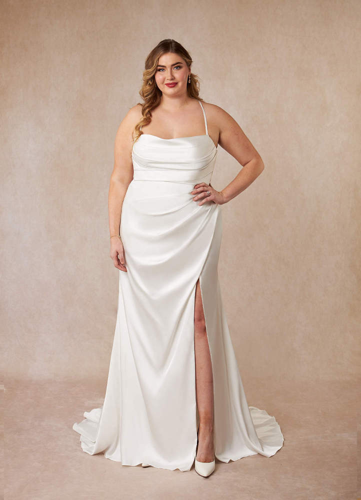 elyessen Kierra Stretch Diamond White Mermaid Pleated Stretch Satin Dress
