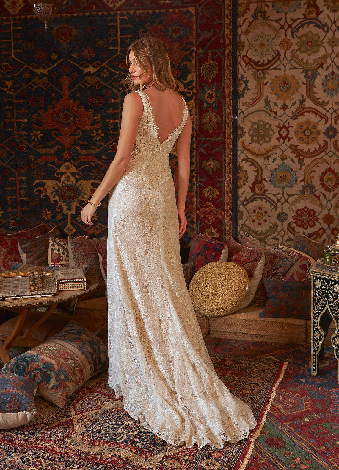 elyessen  Diamond White Champagne Mermaid V-Neck Lace Tulle Dress