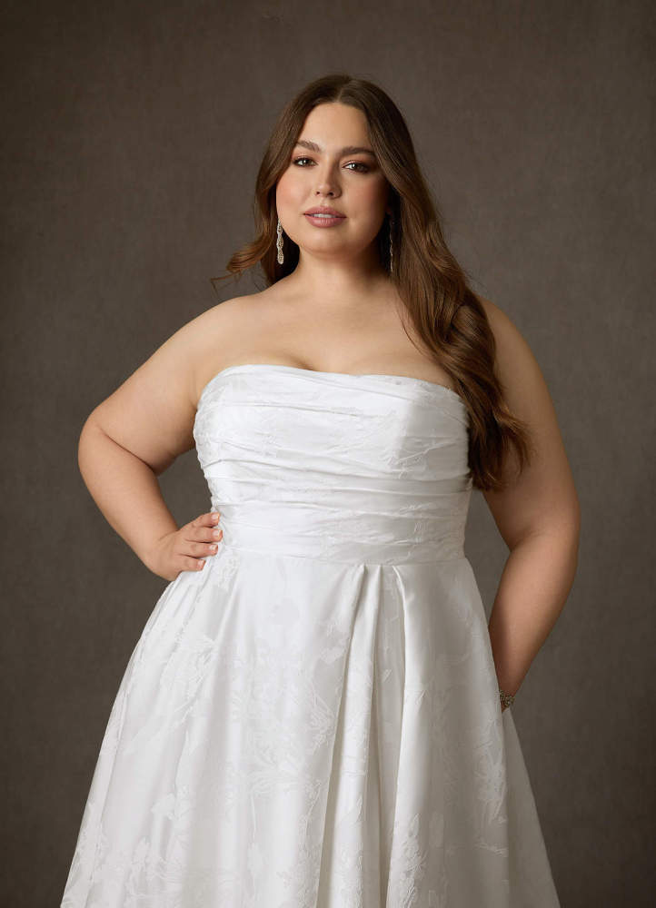 elyessen Diamond White A-Line Strapless Floral Jacquard Dress