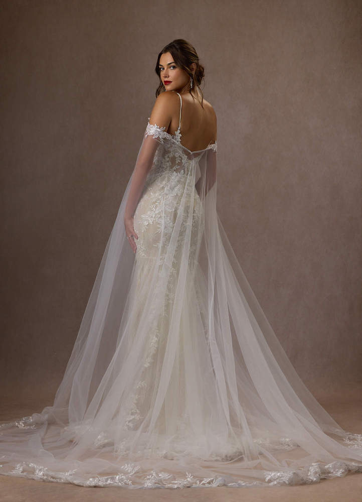 elyessen  Diamond White Mermaid V-Neck Sequins Tulle Dress