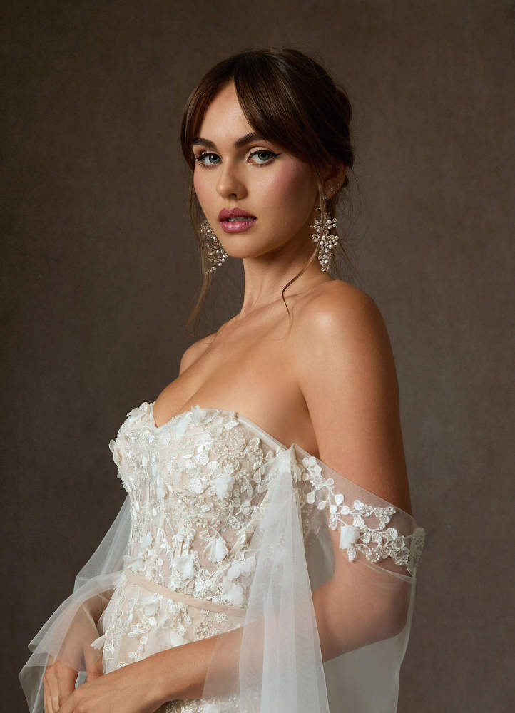 elyessen Diamond White Ball-Gown Off the Shoulder Lace Dress
