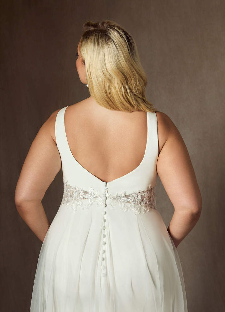 elyessen Diamond White A-Line Sequins Crepe Back Satin Dress