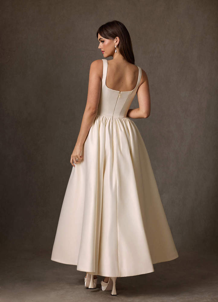 elyessen  Diamond White A-Line with Pockets Satin Dress