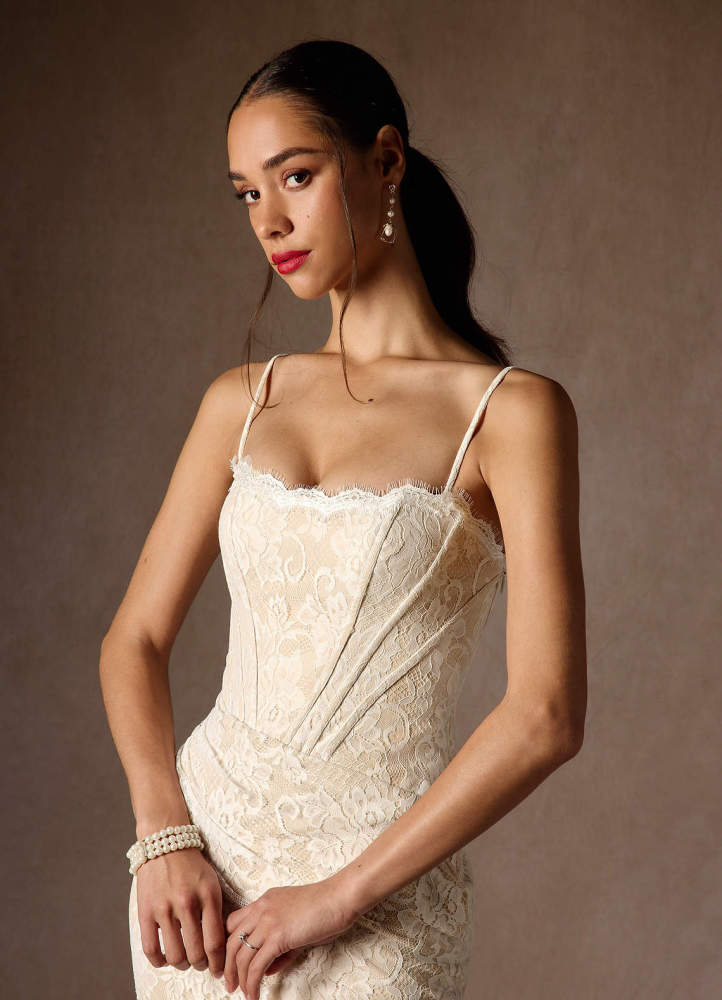 elyessen Starla Diamond White Sheath Strapless Lace Dress