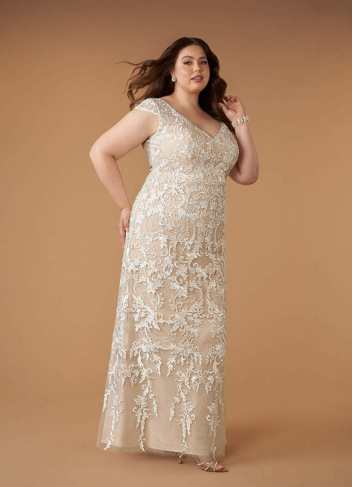 elyessen Diamond White Sheath V-Neck Sequins Lace Dress