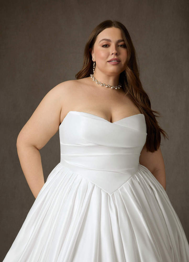 elyessen Celestia Diamond White Ball-Gown Strapless Matte Satin Dress