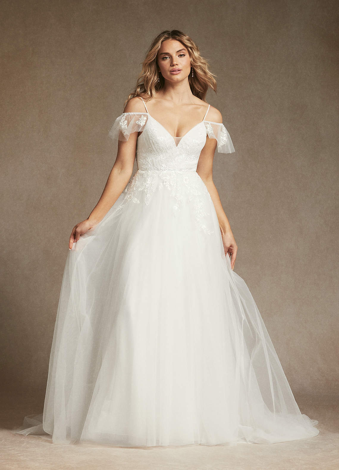 elyessen Iva Diamond White A-Line V-Neck Sequins Tulle Dress