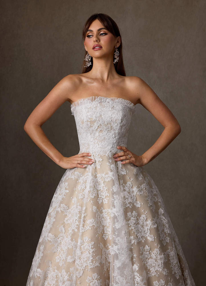 elyessen  Two-Piece Diamond White Ball-Gown Strapless Lace Dress