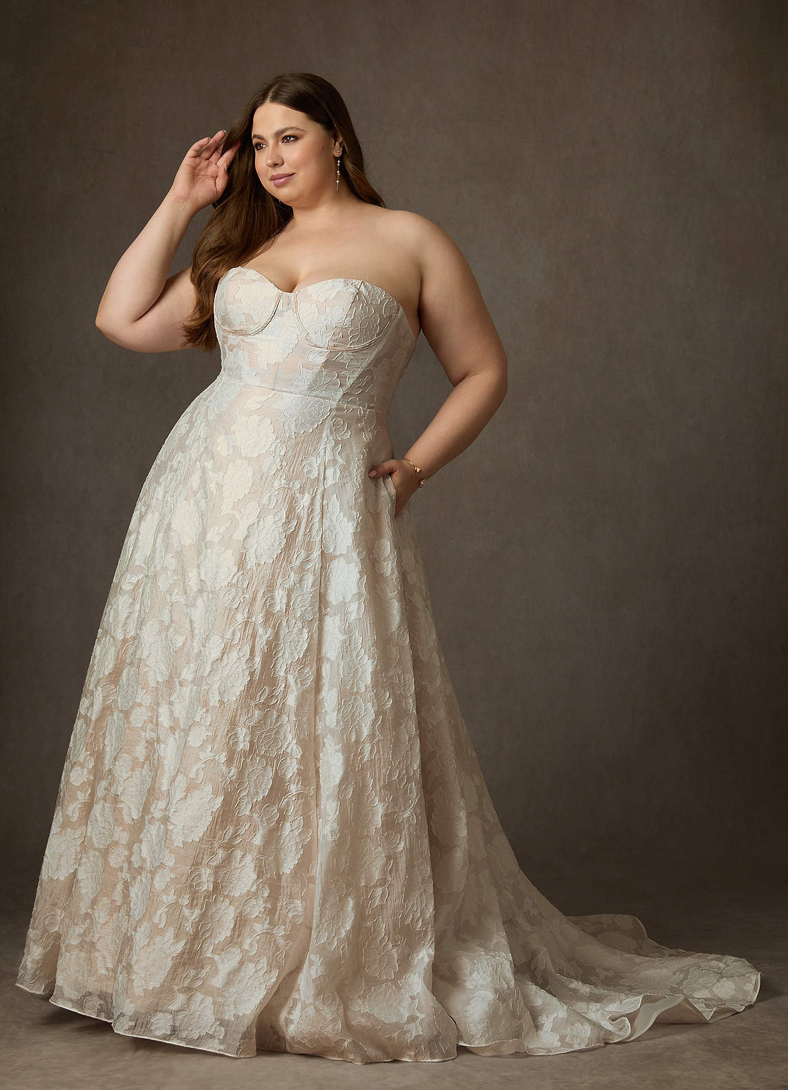 elyessen  Diamond White Ball-Gown Strapless Floral Burnout Jacquard Dress
