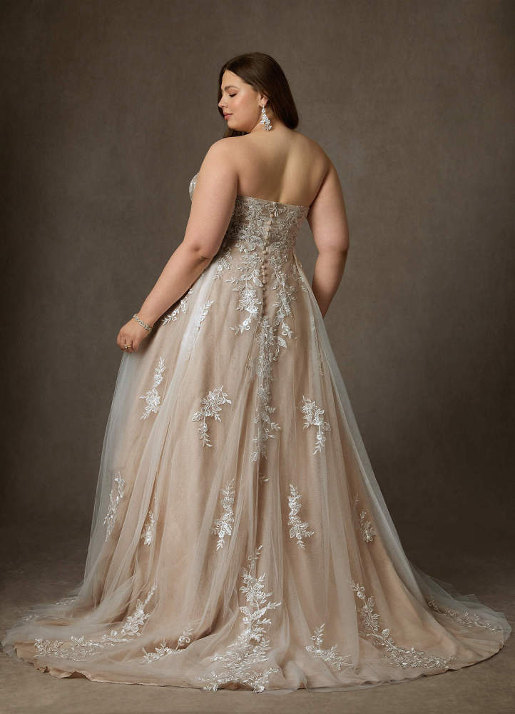 elyessen  Diamond White Ball-Gown Strapless Lace Dress