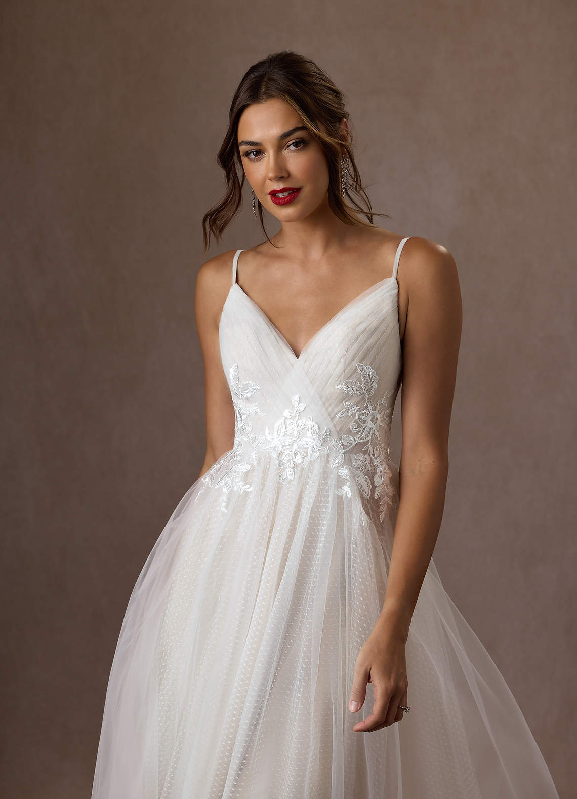 elyessen Liana Diamond White A-Line V-Neck Sequins Tulle Dress