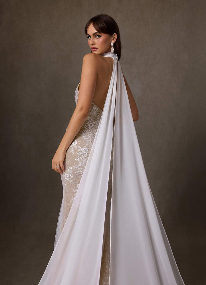 elyessen  Diamond White Sheath High Neck Lace Dress