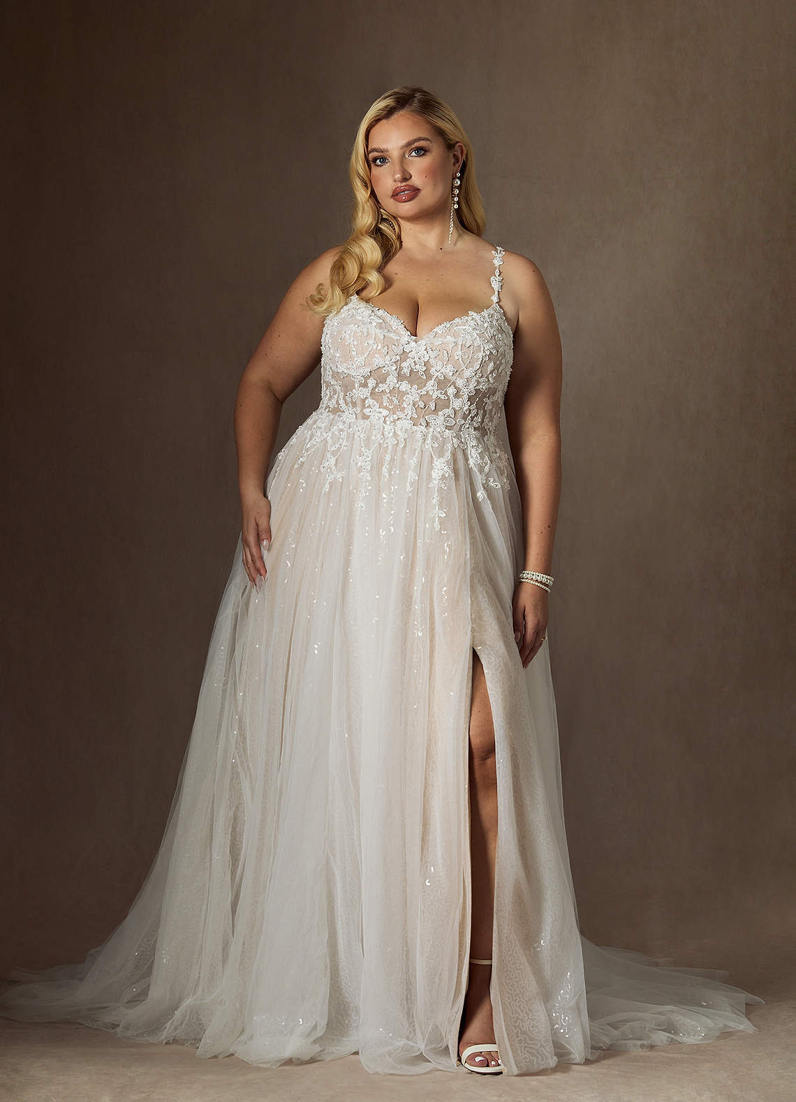elyessen  Diamond White Champagne A-Line V-Neck Sequins Tulle Dress