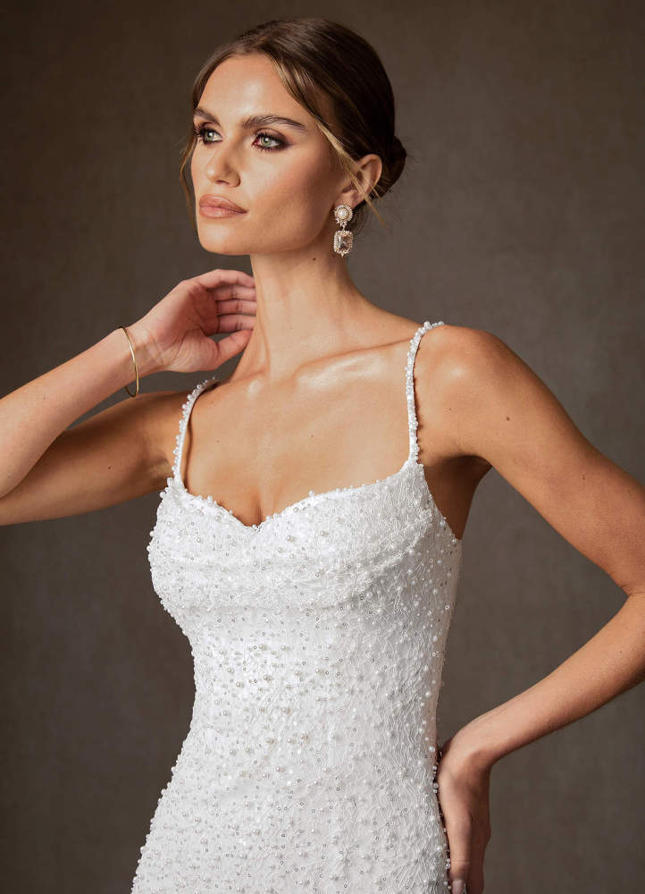 elyessen Zinca Diamond White Sheath Sweetheart Neckline Beading Dress